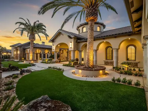 Exterior - Undisclosed, Fresno, CA 93730 photo 3 of 35