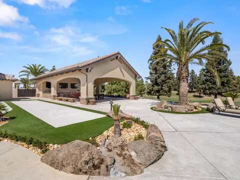Exterior - Undisclosed, Fresno, CA 93730 photo 18 of 35