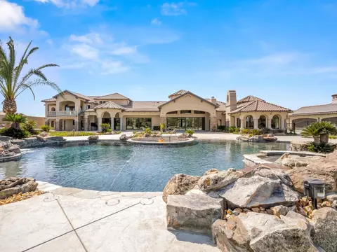 Exterior - Undisclosed, Fresno, CA 93730 photo 20 of 35