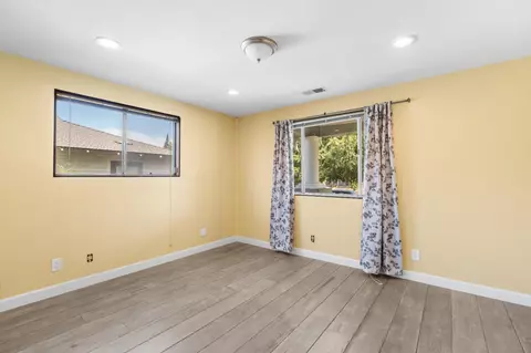 Bedroom - 511 N St, Sanger, CA 93657 photo 1 of 6