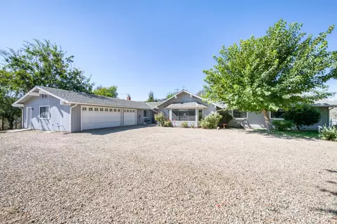 Exterior - 46250 Brookside Rd, Miramonte, CA 93641 photo 2 of 24