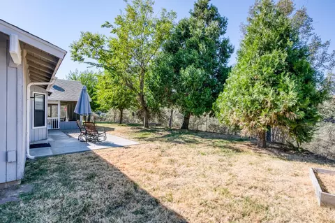 Exterior - 46250 Brookside Rd, Miramonte, CA 93641 photo 13 of 24