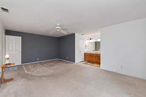 Bedroom - 46250 Brookside Rd, Miramonte, CA 93641 photo 3 of 7