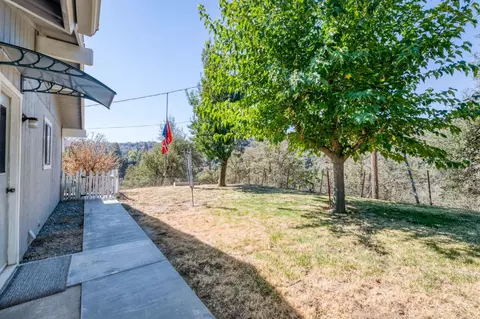 Exterior - 46250 Brookside Rd, Miramonte, CA 93641 photo 9 of 24