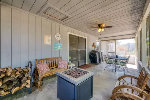 Exterior - 46250 Brookside Rd, Miramonte, CA 93641 photo 7 of 24