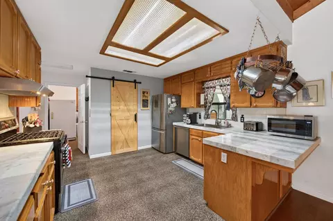 Kitchen - 46250 Brookside Rd, Miramonte, CA 93641 photo 3 of 7