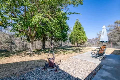 Exterior - 46250 Brookside Rd, Miramonte, CA 93641 photo 12 of 24