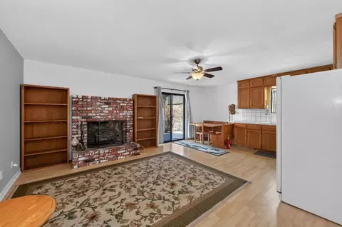 Living - 46250 Brookside Rd, Miramonte, CA 93641 photo 3 of 4