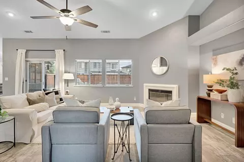 Living - 2110 Goshen Ave, Clovis, CA 93611 photo 2 of 3