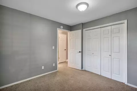 Bedroom - 2110 Goshen Ave, Clovis, CA 93611 photo 4 of 8