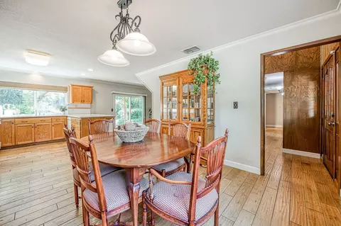 Dining - 11249 Mountain View Dr, Madera, CA 93636 photo 6 of 6