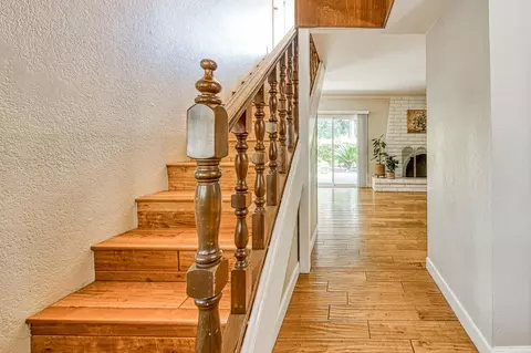 Entry Way - 11249 Mountain View Dr, Madera, CA 93636 photo 3 of 4