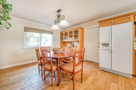 Dining - 11249 Mountain View Dr, Madera, CA 93636 photo 2 of 6