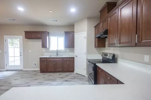 Other - 1707 Sylvia St, Selma, CA 93662 photo 3 of 8