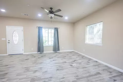 Living - 1707 Sylvia St, Selma, CA 93662 photo 1 of 5