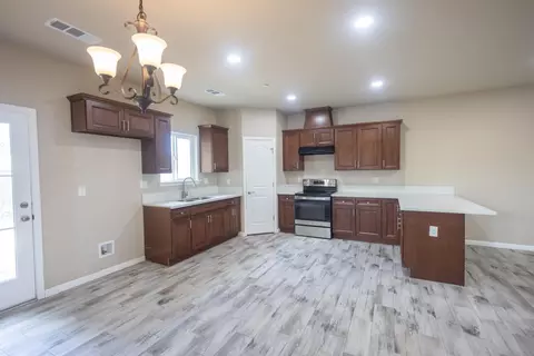 Other - 1707 Sylvia St, Selma, CA 93662 photo 1 of 8