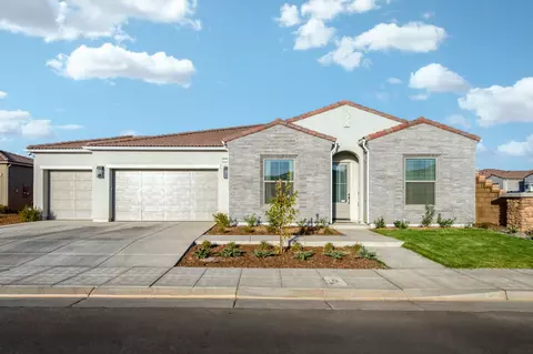 Exterior - 1609 Atlantica Dr S, Madera, CA 93636 photo 2 of 10