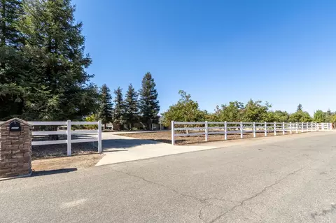 Other - 3589 N Markay Ave, Sanger, CA 93657 photo 5 of 6