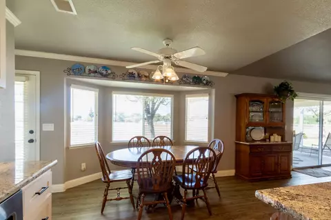 Dining - 3589 N Markay Ave, Sanger, CA 93657 photo 2 of 2