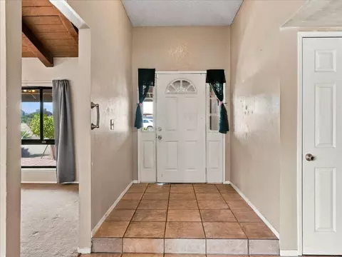Entry Way - 18769 Farallon Rd, Madera, CA 93638 photo 1 of 2