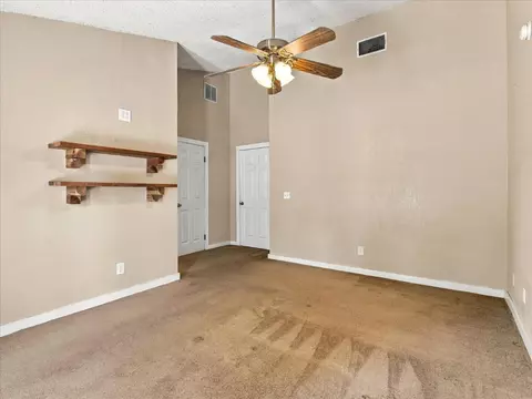 Living - 18769 Farallon Rd, Madera, CA 93638 photo 8 of 8