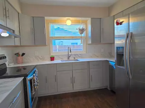 Kitchen - 1111 Stanford Ave, Clovis, CA 93611 photo 1 of 2