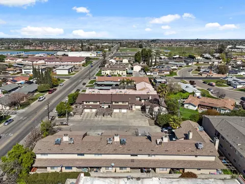 View/Area - 50 N 19th Ave #A-F, Lemoore, CA 93245 photo 4 of 16