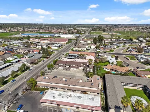 View/Area - 50 N 19th Ave #A-F, Lemoore, CA 93245 photo 8 of 16