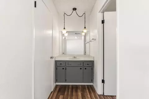 Entry Way - 50 N 19th Ave #A-F, Lemoore, CA 93245 photo 3 of 3
