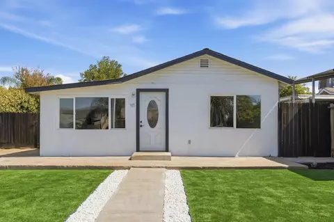 Exterior - 915 Sonora St, Madera, CA 93638 photo 1 of 9