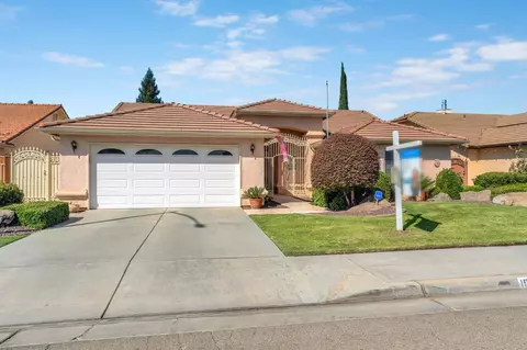Exterior - 1030 Imperial Dr, Madera, CA 93637 photo 3 of 10