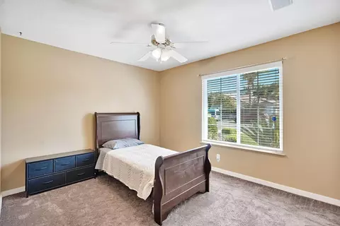 Bedroom - 1030 Imperial Dr, Madera, CA 93637 photo 6 of 7