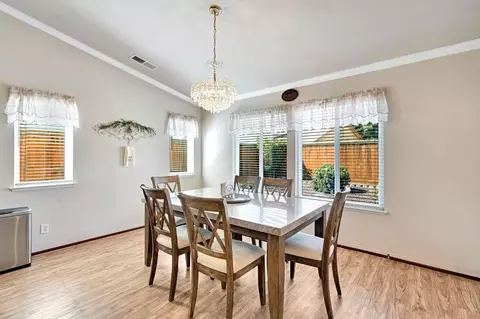 Dining - 1030 Imperial Dr, Madera, CA 93637 photo 2 of 2