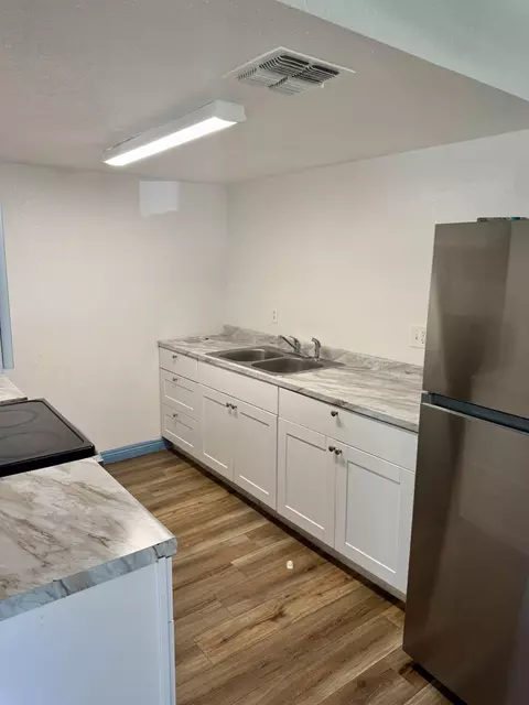 Kitchen - 128 Park St, Madera, CA 93637 photo 2 of 3