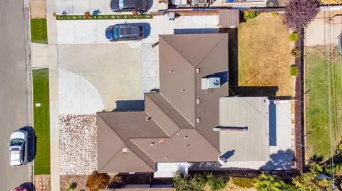 View/Area - 4555 E Fedora Ave, Fresno, CA 93726 photo 1 of 2