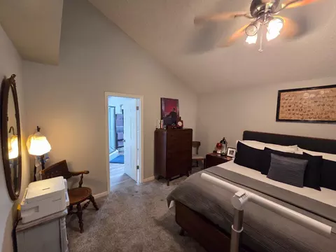 Bedroom - 2103 E Fallbrook Ave, Fresno, CA 93720 photo 5 of 8