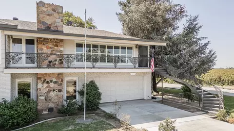 Exterior - 13155 W Shaw Ave, Kerman, CA 93630 photo 5 of 20