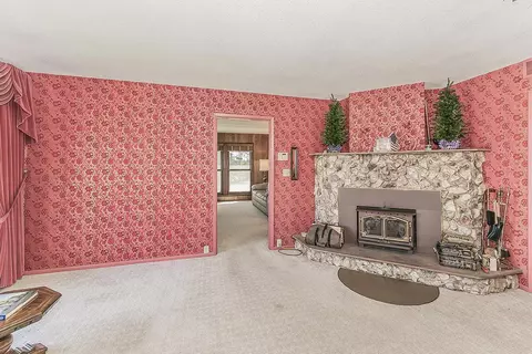 Living - 13155 W Shaw Ave, Kerman, CA 93630 photo 10 of 10