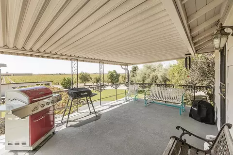 Exterior - 13155 W Shaw Ave, Kerman, CA 93630 photo 8 of 20