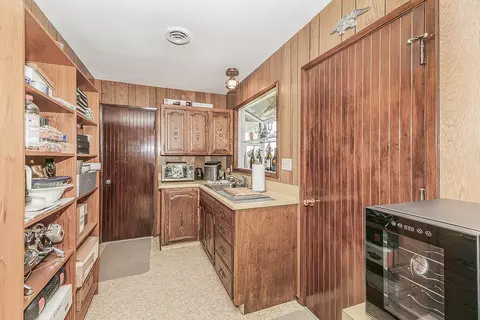 Kitchen - 13155 W Shaw Ave, Kerman, CA 93630 photo 4 of 4