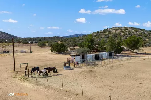 24701 Chamanimani Ct, Tehachapi, CA 93561 photo 37