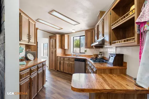 24701 Chamanimani Ct, Tehachapi, CA 93561 photo 13