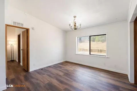 24701 Chamanimani Ct, Tehachapi, CA 93561 photo 11