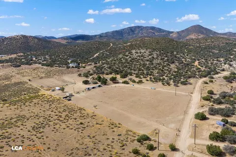 24701 Chamanimani Ct, Tehachapi, CA 93561 photo 35