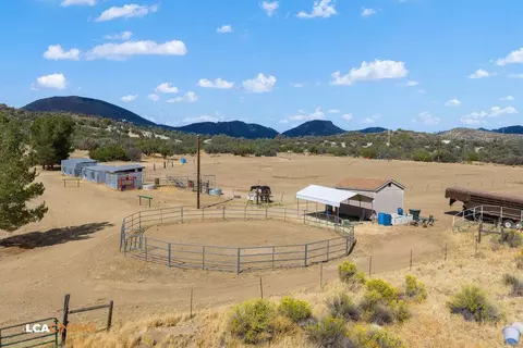 24701 Chamanimani Ct, Tehachapi, CA 93561 photo 32
