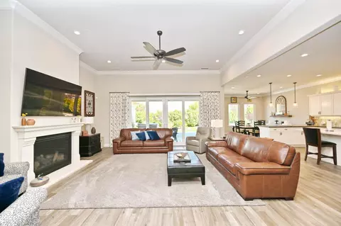 Living - 1457 Jordan Ave, Clovis, CA 93611 photo 1 of 6
