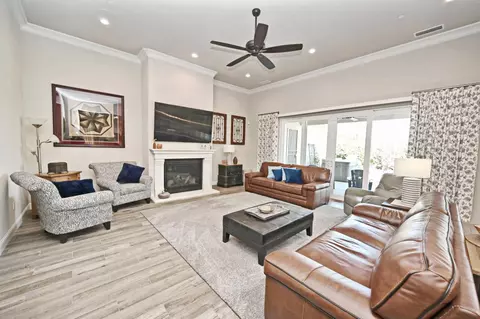 Living - 1457 Jordan Ave, Clovis, CA 93611 photo 2 of 6