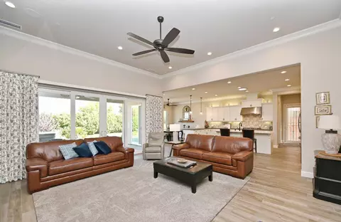 Living - 1457 Jordan Ave, Clovis, CA 93611 photo 5 of 6