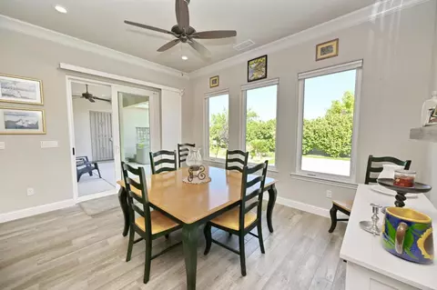 Dining - 1457 Jordan Ave, Clovis, CA 93611 photo 3 of 5