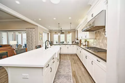 Kitchen - 1457 Jordan Ave, Clovis, CA 93611 photo 3 of 10